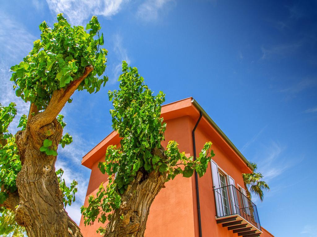 Gelso Bianco Apartments Campofelice Di Roccella Ngoại thất bức ảnh