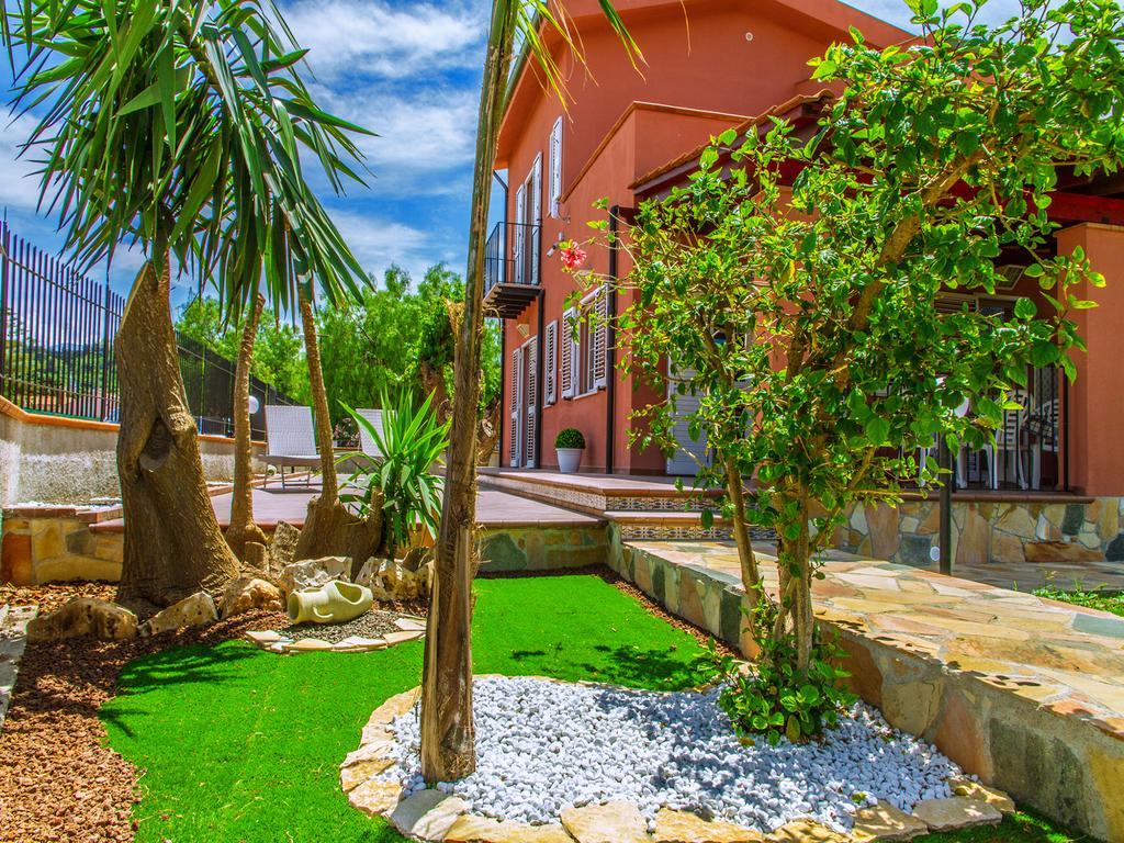 Gelso Bianco Apartments Campofelice Di Roccella Ngoại thất bức ảnh