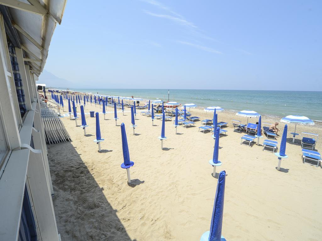 Gelso Bianco Apartments Campofelice Di Roccella Ngoại thất bức ảnh