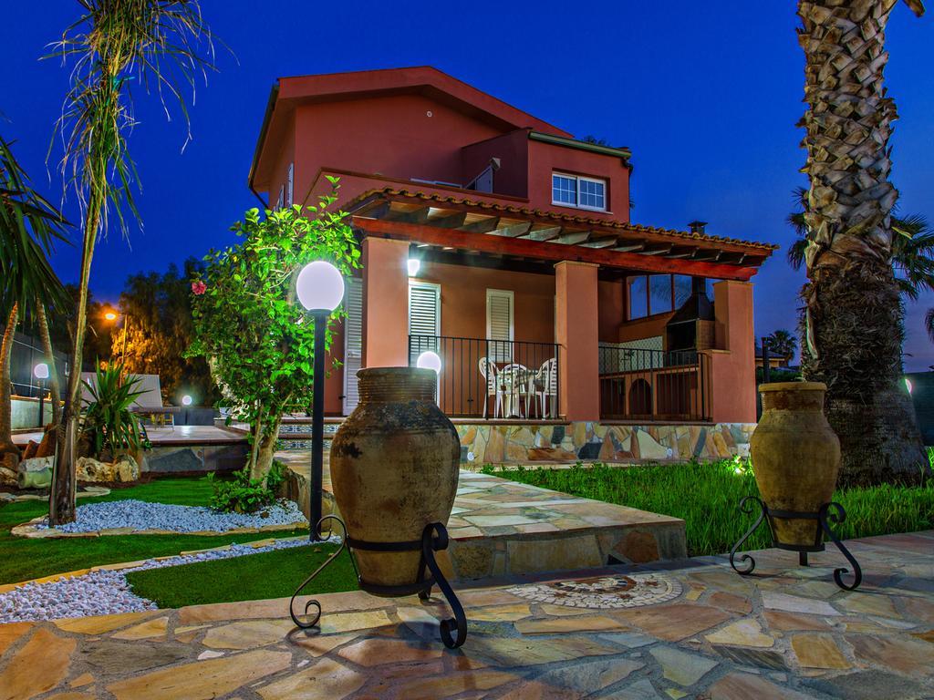 Gelso Bianco Apartments Campofelice Di Roccella Ngoại thất bức ảnh