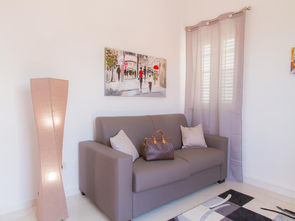 Gelso Bianco Apartments Campofelice Di Roccella Ngoại thất bức ảnh
