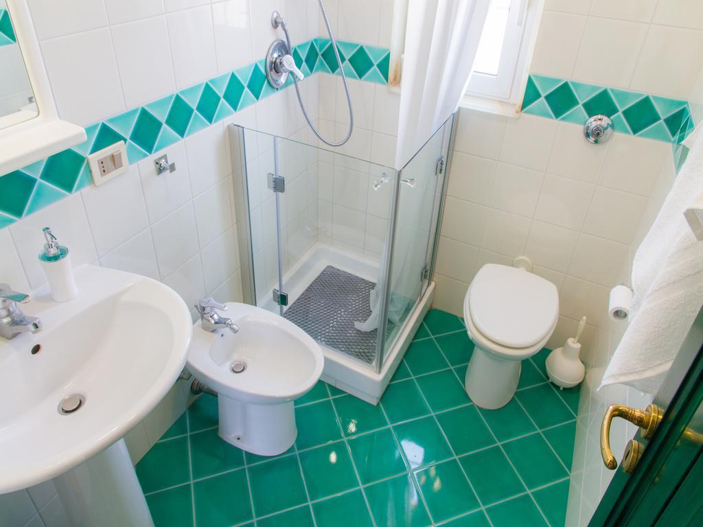 Gelso Bianco Apartments Campofelice Di Roccella Ngoại thất bức ảnh